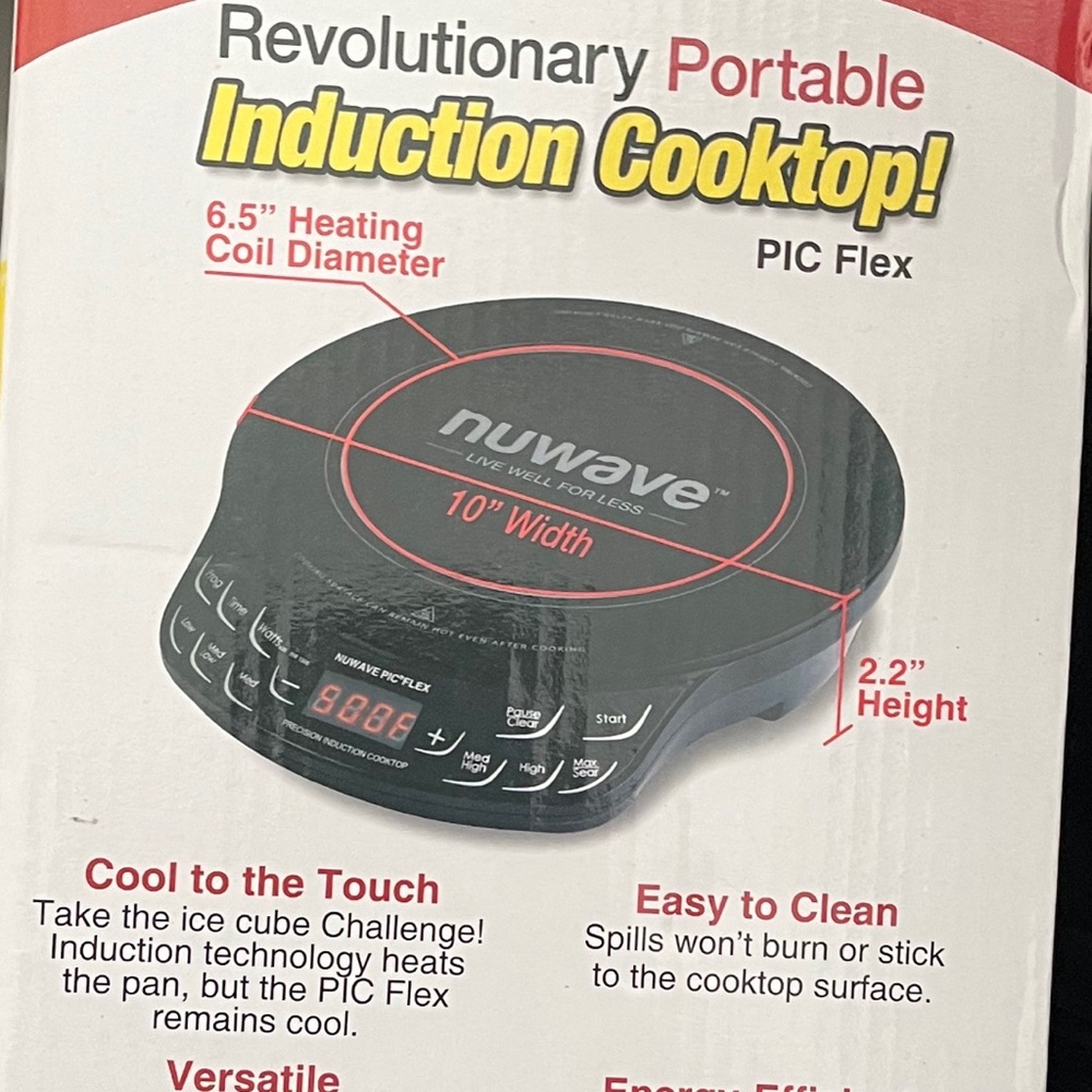 NUWAVE portable Induction Cooktop  with bonus ceramic 9 in non stick fry pan